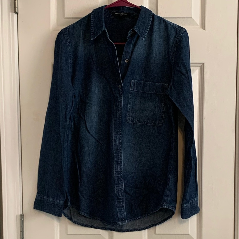 Banana Republic shirt